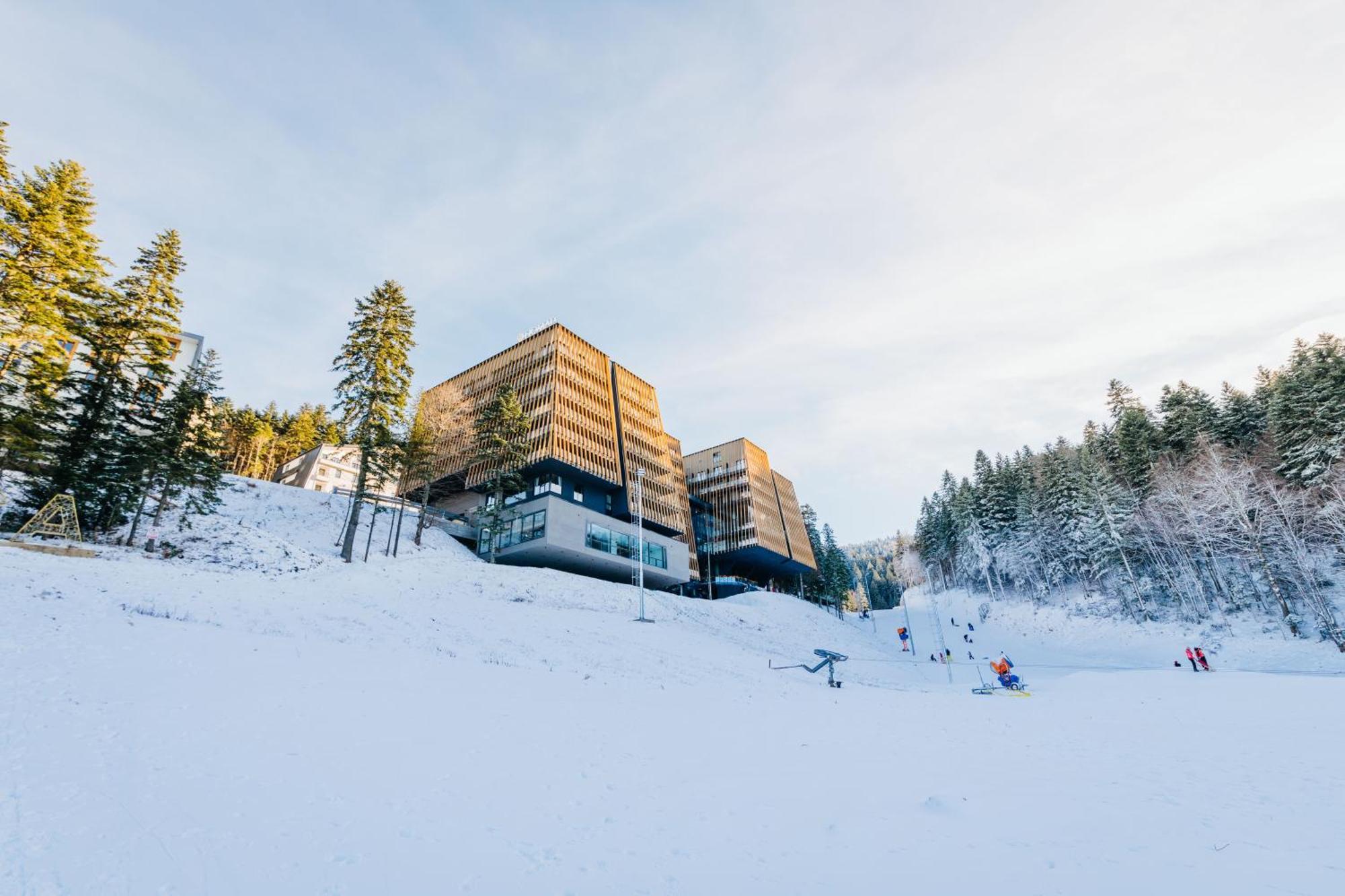 Hotel Nomad Bjelašnica Екстериор снимка