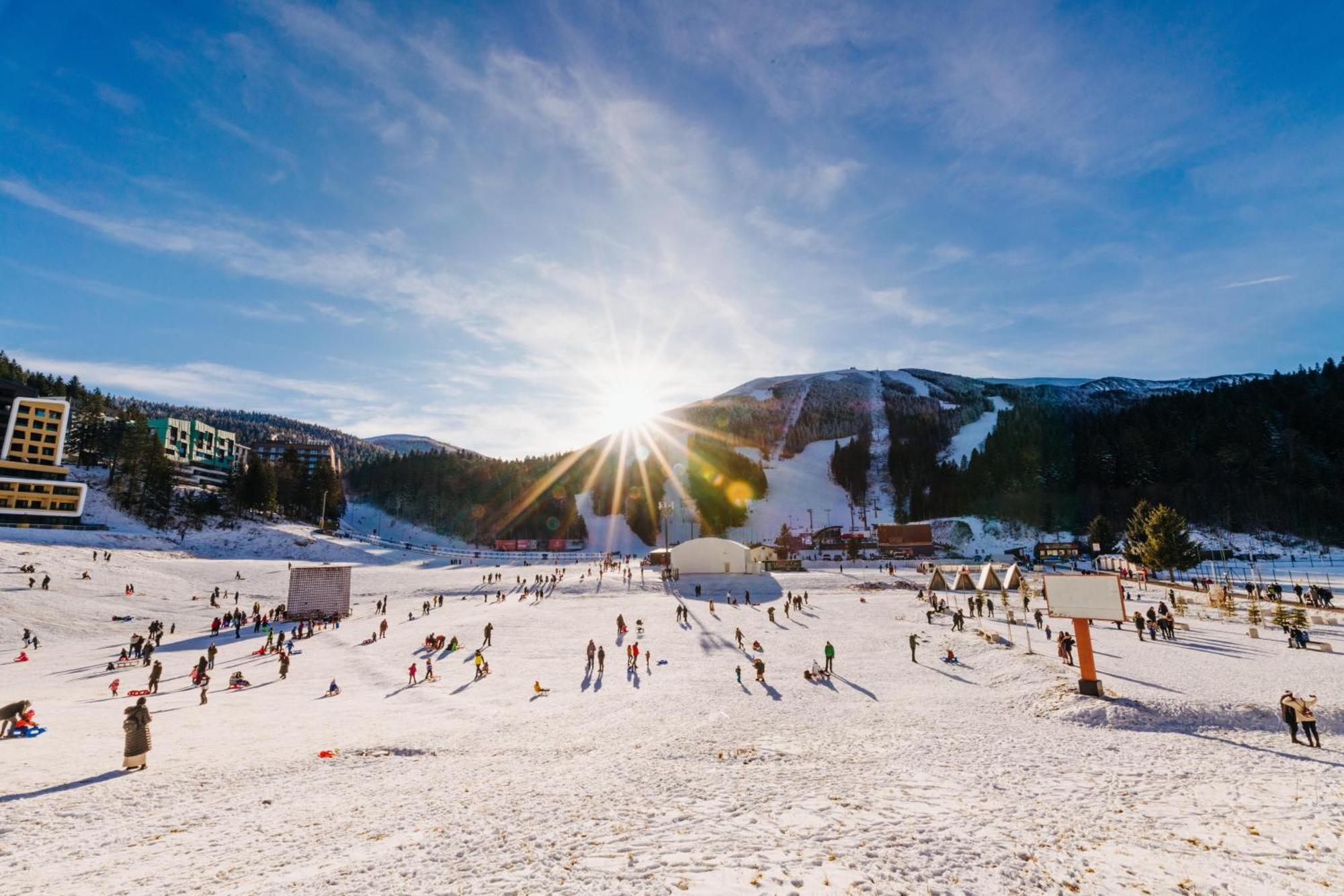 Hotel Nomad Bjelašnica Екстериор снимка