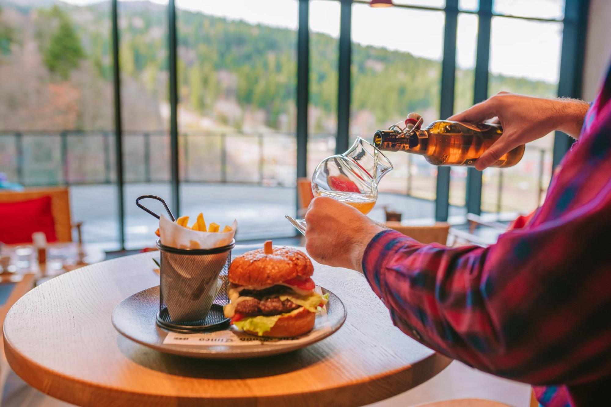 Hotel Nomad Bjelašnica Екстериор снимка