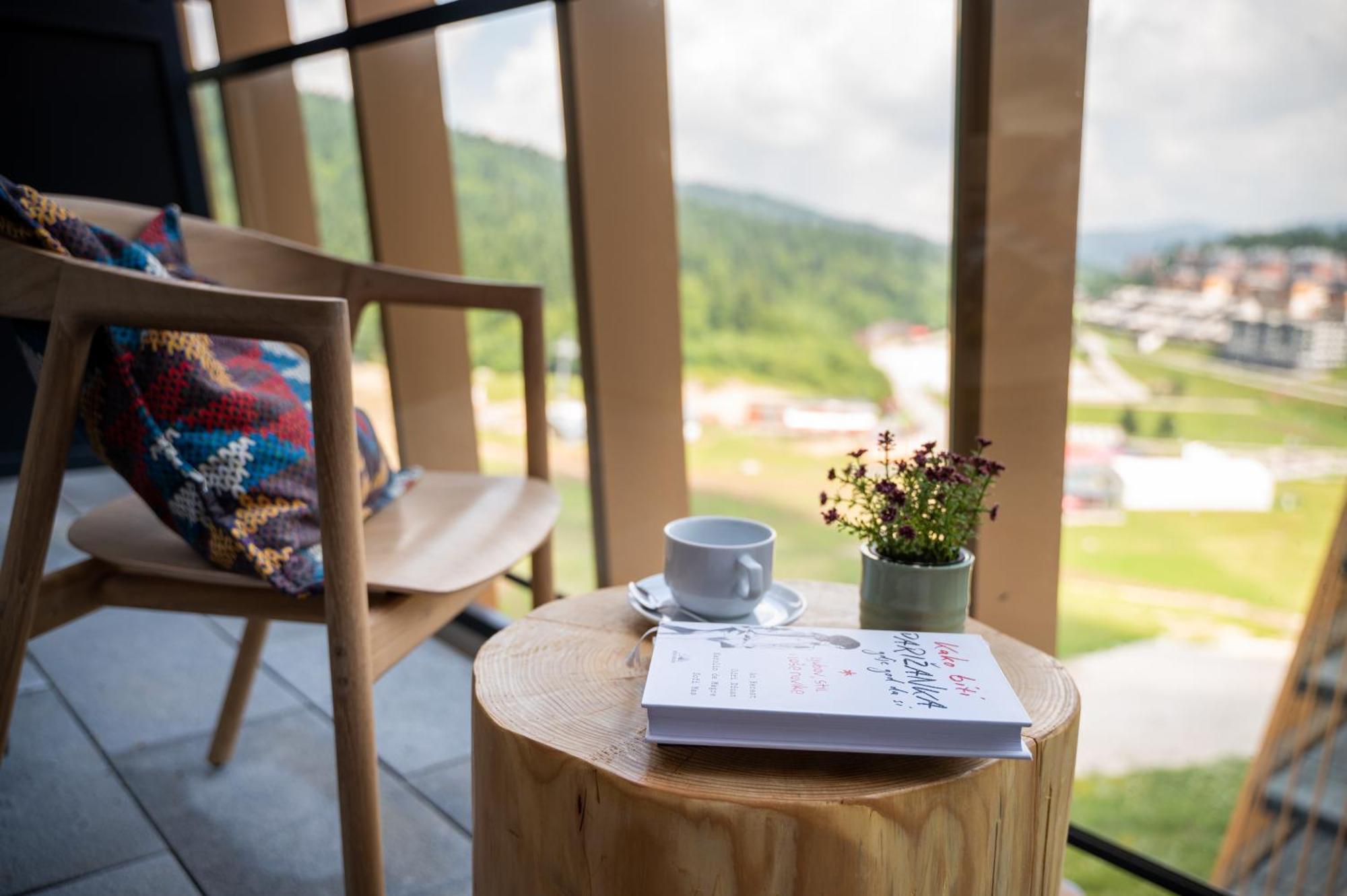 Hotel Nomad Bjelašnica Екстериор снимка